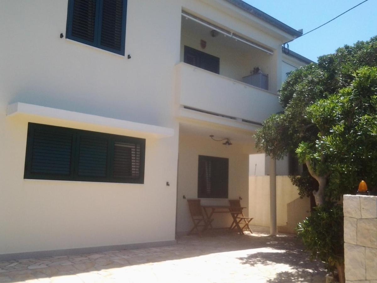 Apartments By The Sea Vinjerac, Zadar - 13811 Posedarje Kültér fotó